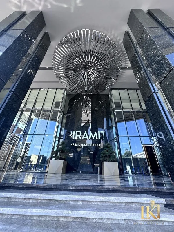 Продаётся 2-комнатная квартира в ЖК Piramit Tower 3