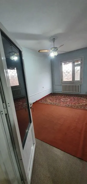 2-комнатная квартира, Юнусабад-14 (ориентир: Ахмад Дониш «Петушок»), 64 м², 4/9 5
