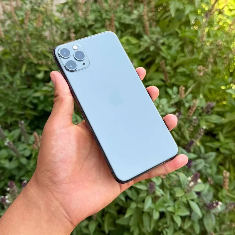 iPhone 11 Pro Max LL/A 1 iPhone 11 Pro Max LL/A 1