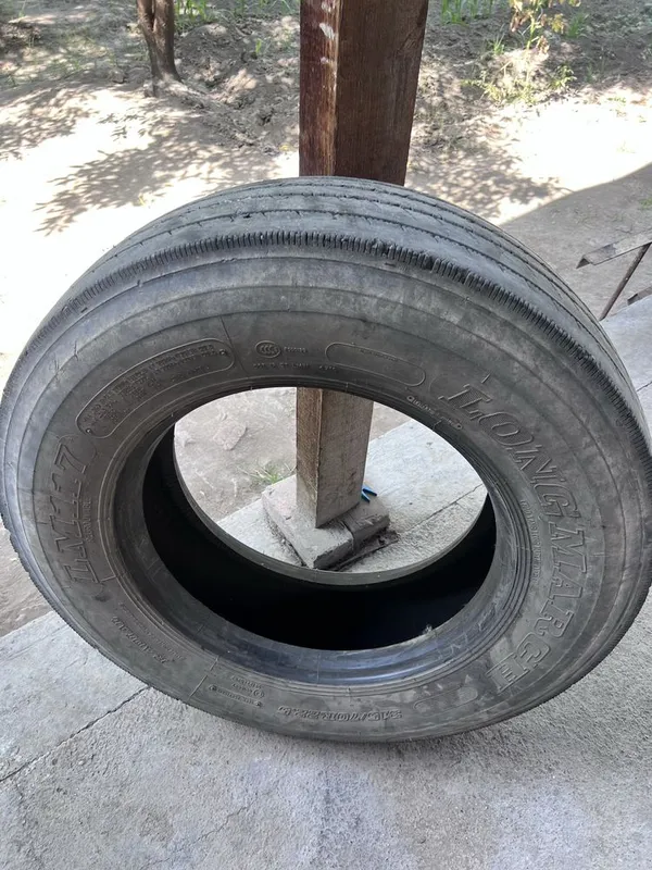 315/70R22.5 LONGMARCH balon 2 ta jup holati yaxshi tishlari 20 30 % 3 315/70R22.5 LONGMARCH balon 2 ta jup holati yaxshi tishlari 20 30 % 3