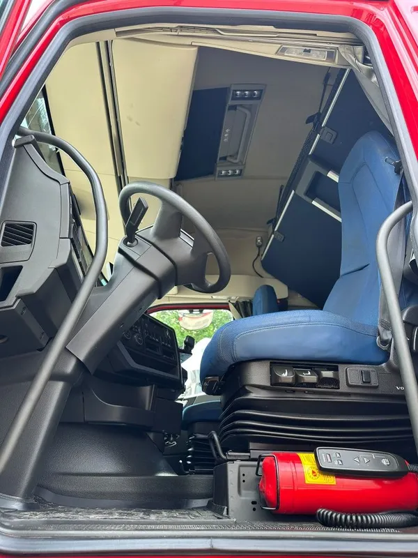 Volvo fura tiyagach sotiladi 3 Volvo fura tiyagach sotiladi 3