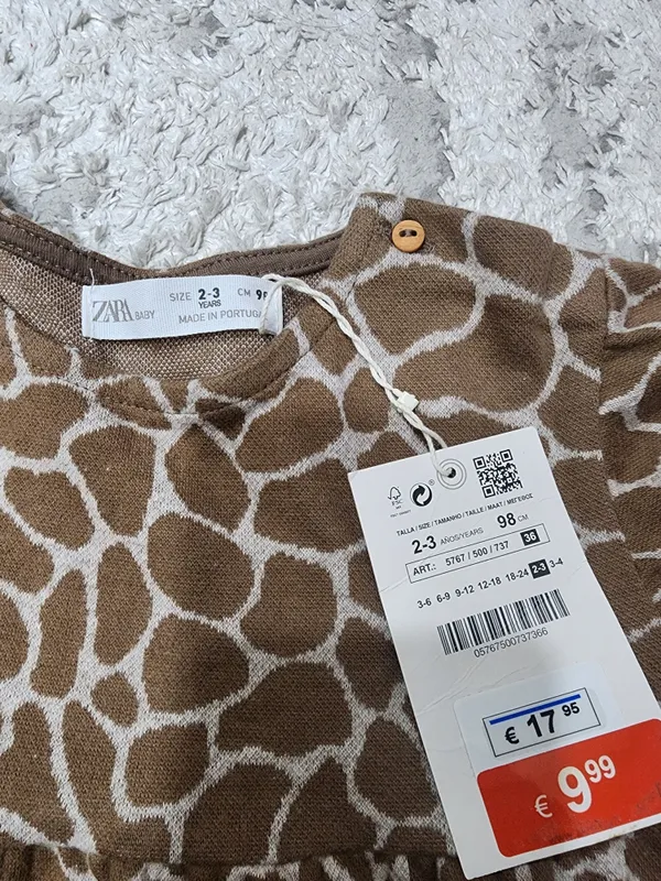 Платье zara  на 2-3 года Теплое. — фото 1