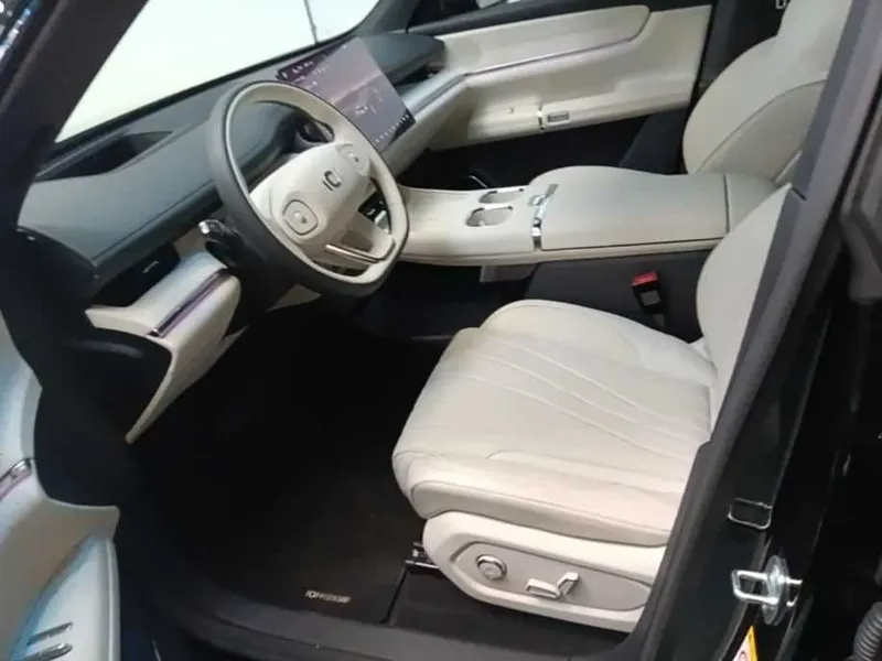 CHANGAN NEVO Q07 215 Prestige Edition — фото 8