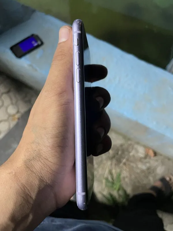 iPhone 11,purple,128gb,68%,face id,true tone ишлид,тел ишлид 110$ нарх 5