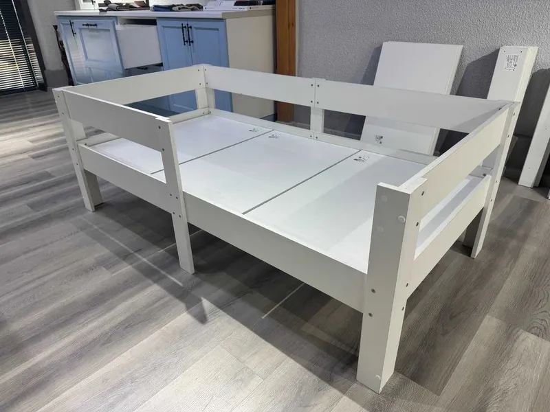 Детская кровать от производителя. Размеры 160х80 см и 140х70 см — фото 3