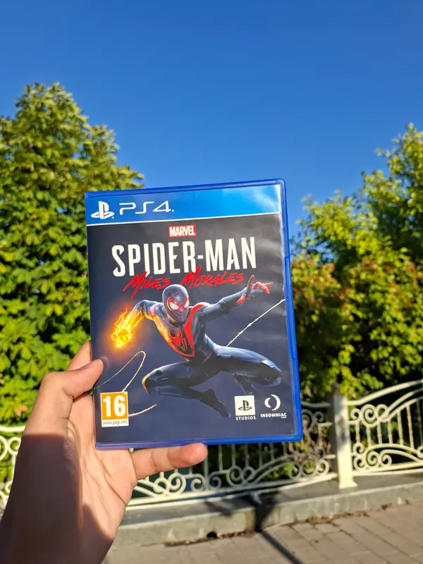 PS4 Marvel’s Spider-Man: Miles Morales 1