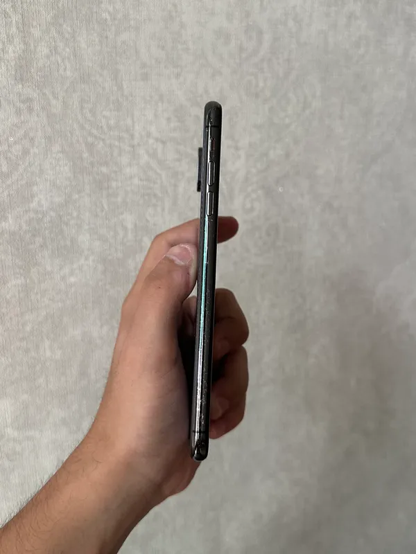 iPhone Xs Max 256 ГБ, две SIM-карты 5 iPhone Xs Max 256 ГБ, две SIM-карты 5