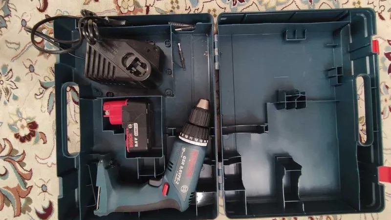 Шуруповерт Bosch 2