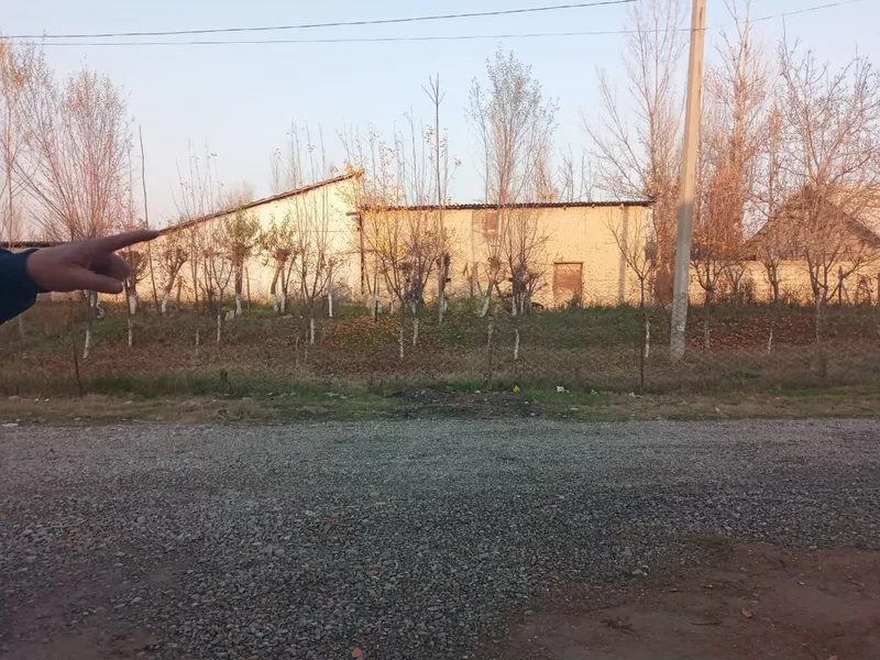 Уй жой срочна сотилади. — фото 5
