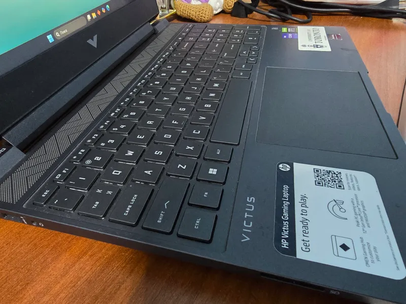 Brend: HP
Seriya: Victus
Protsessor: Intel Core i7 2