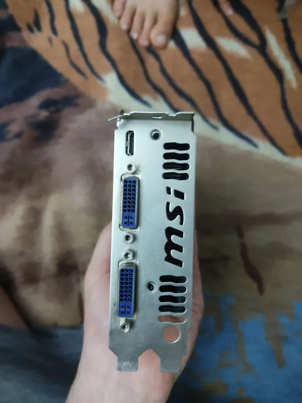 Продаю видеокарту GTX 465 в отличном состоянии. Только смс 1