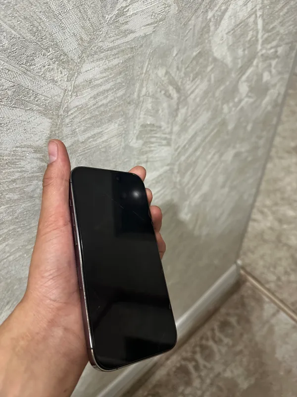 Iphone 14 pro срочно 3 Iphone 14 pro срочно 3
