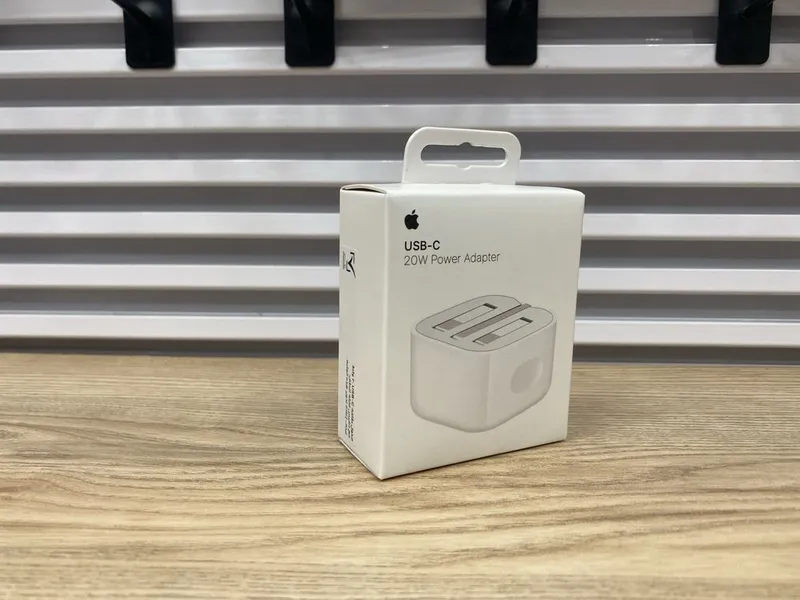 Usb - C 20w Power Adapter 1