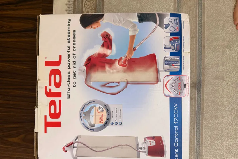 Срочно продаётся отпариватель TEFAL IS8380M1 2