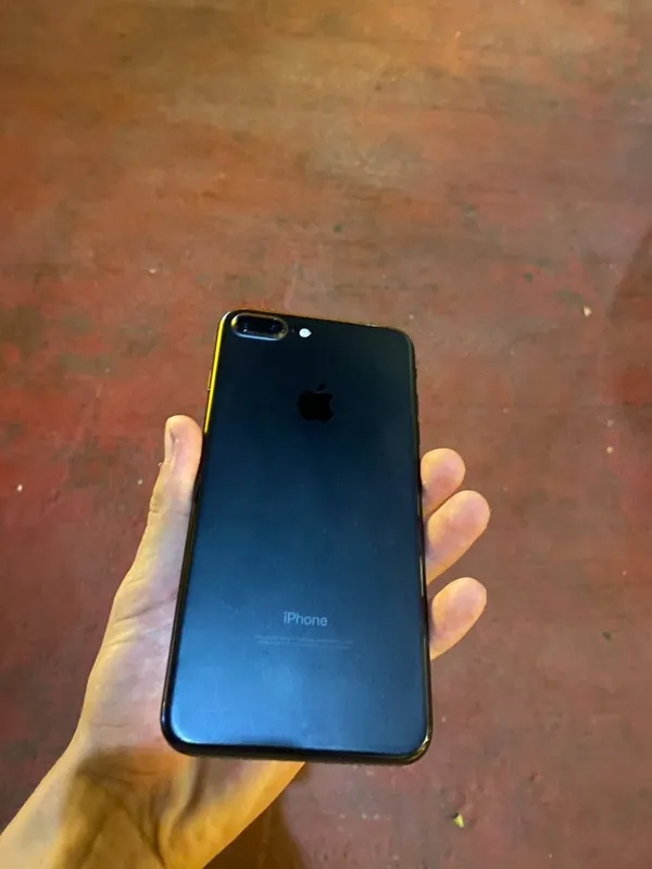 Iphone 7 plus qora 1 Iphone 7 plus qora 1