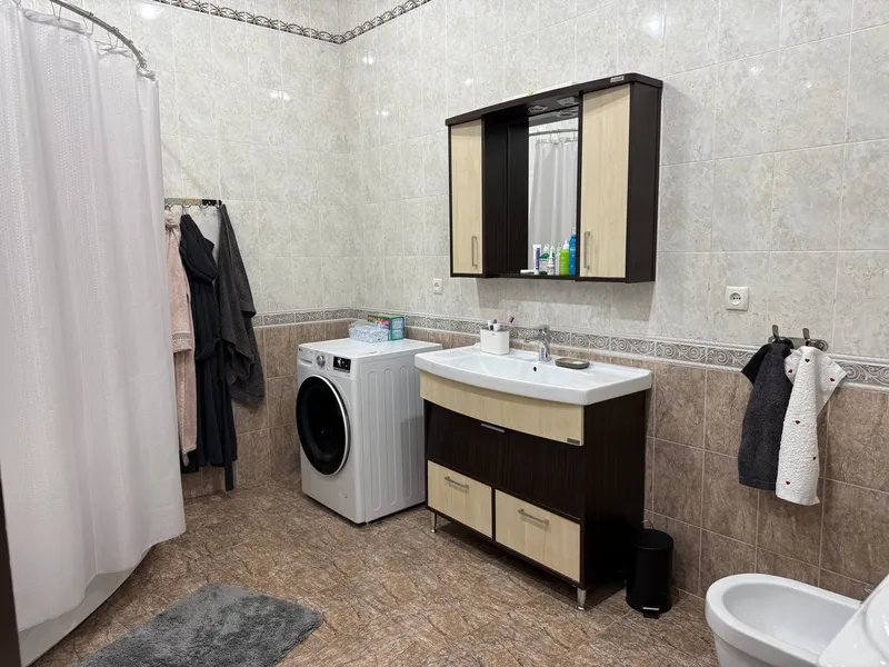 6-комнатная квартира, 251 м², Юнусабад 10