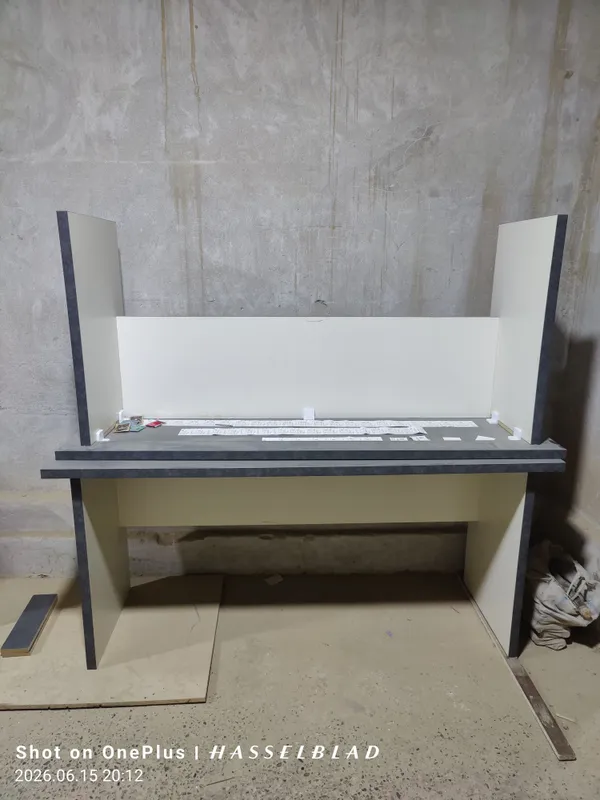 Ofisniy mebel stol