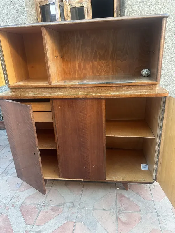 Продается шифоньер, сервант 3