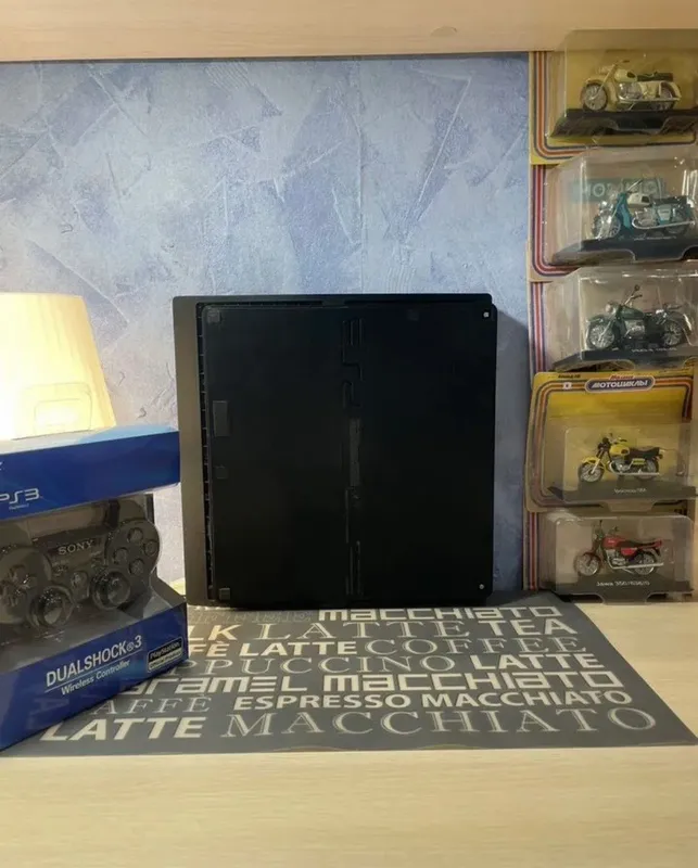 Ps3 Slim 256 gb. 1 шт. пульт. 6 Ps3 Slim 256 gb. 1 шт. пульт. 6