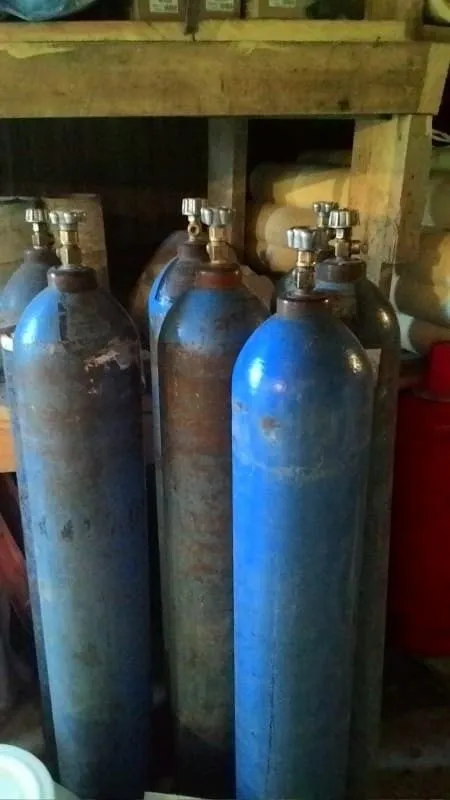 Продам кислородный балон