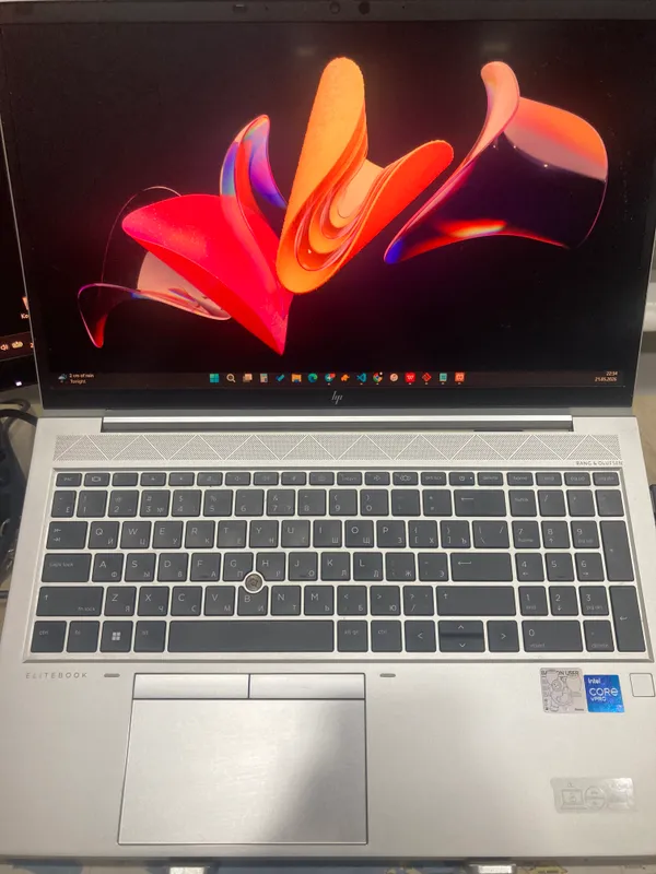 HP EliteBook 850 G8 biznes klass noutbuki