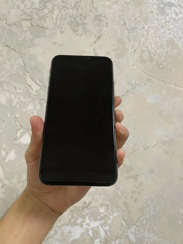 Iphone 11 pro max 2 Iphone 11 pro max 2