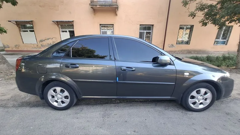 Chevrolet Gentra AT 2