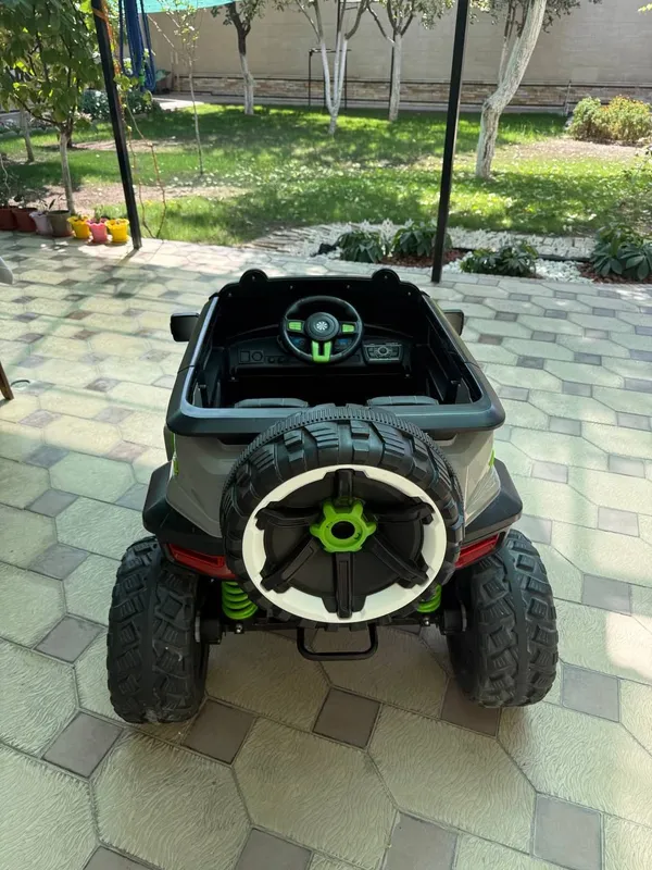 Jeep yosh bolla uchun zòr padarka 5