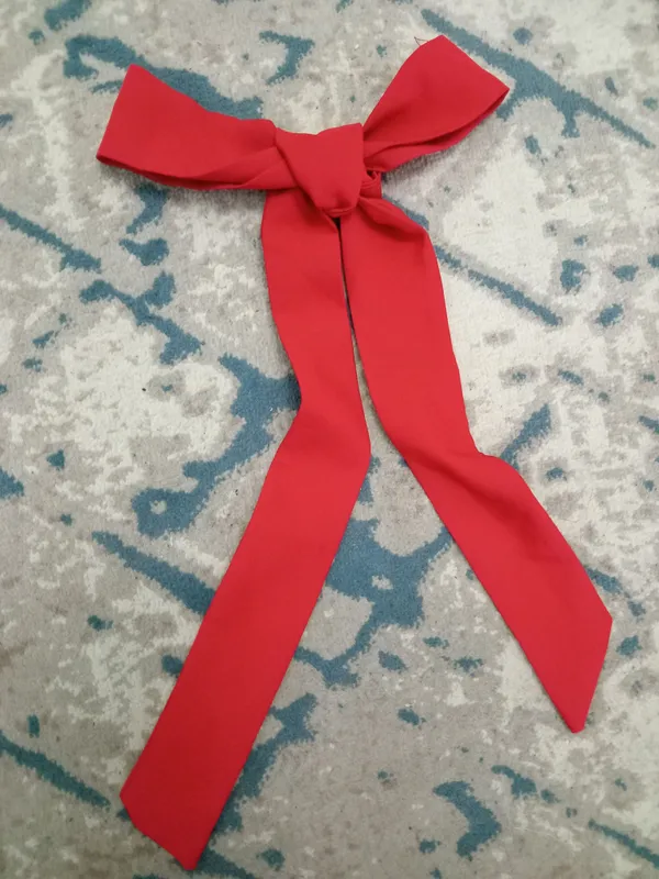 Ayollar ko'ylagi yarishimi chiroyli Rangi qizil — фото 2