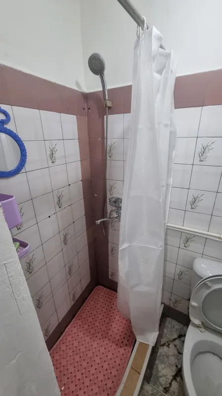 Yakkasaroy 1 xonaliy uy Srochna sotiladi 5 Yakkasaroy 1 xonaliy uy Srochna sotiladi 5