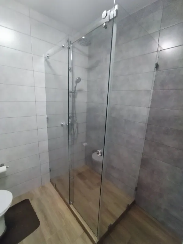 Душевая кабина из коленного стекла под заказ! — фото 4