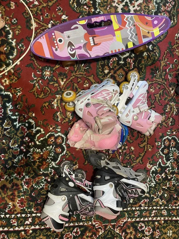 Продаются детские ролики и скейт б/у 1 Продаются детские ролики и скейт б/у 1