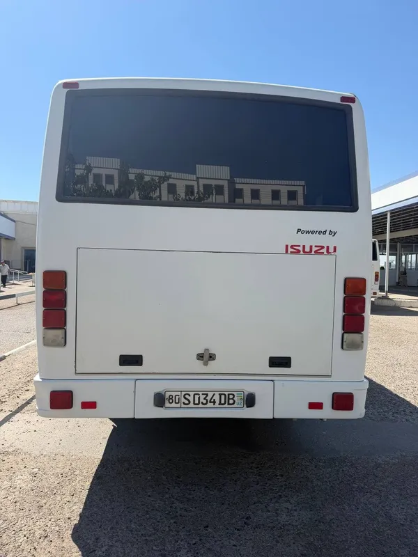 Автобус Isuzu сотилади 2019 — фото 2