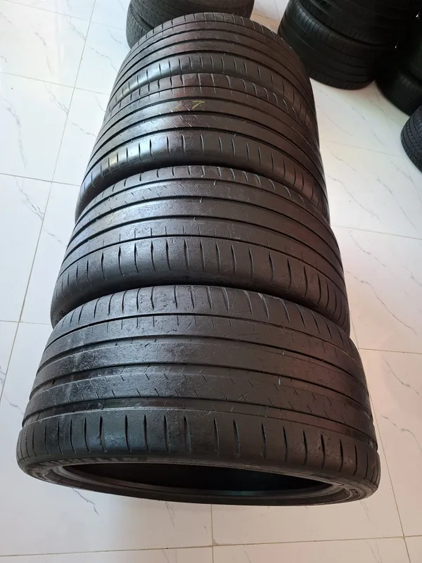 Michelin 21 balon sotiladi. 4 Michelin 21 balon sotiladi. 4
