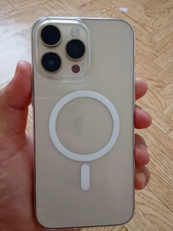 iphone 14 pro max gold 1