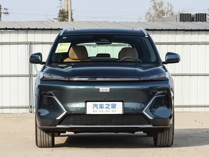 Geely galaxy starship7 rassrochka