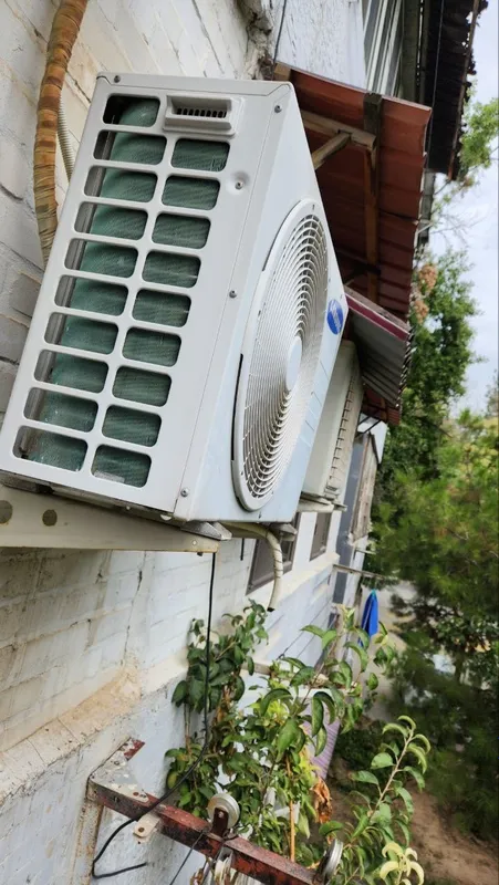 Samsung 12 konditsioner. Freon sizishi bor 1