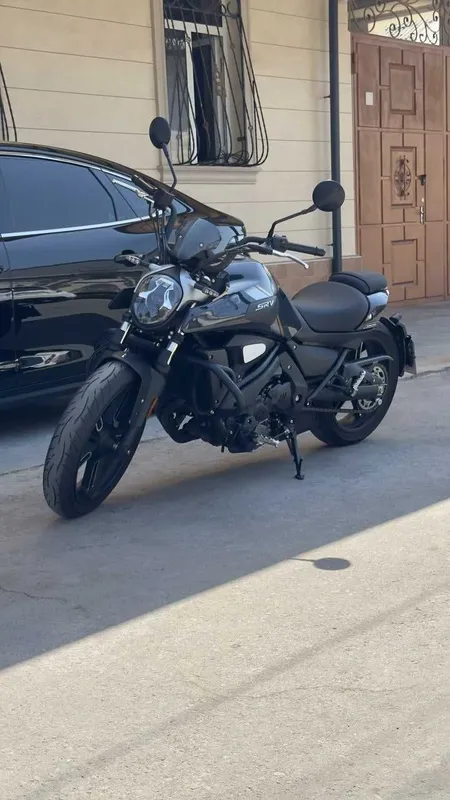 Qjmotor 500SRV cruiser (ABS) 3 Qjmotor 500SRV cruiser (ABS) 3