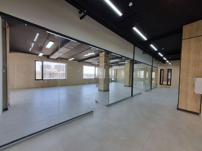 Яккасарай БЦ Ventum Plaza | 500кв - нежилое помещение вдоль дороги Аре — фото 2