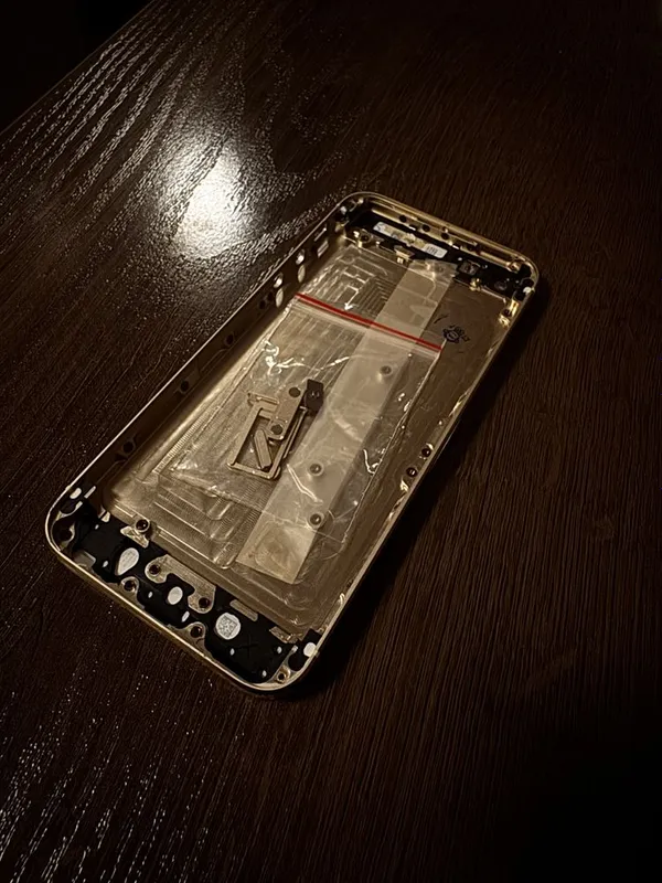 Iphone 5 КОРПУС. 3