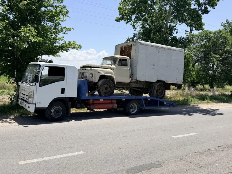 Isuzu evakuator