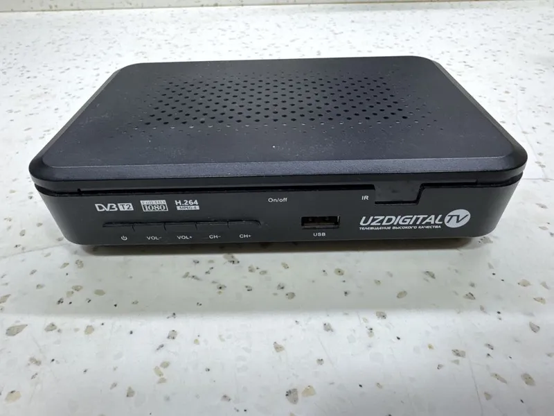 Тюнер Uzdigital TV
