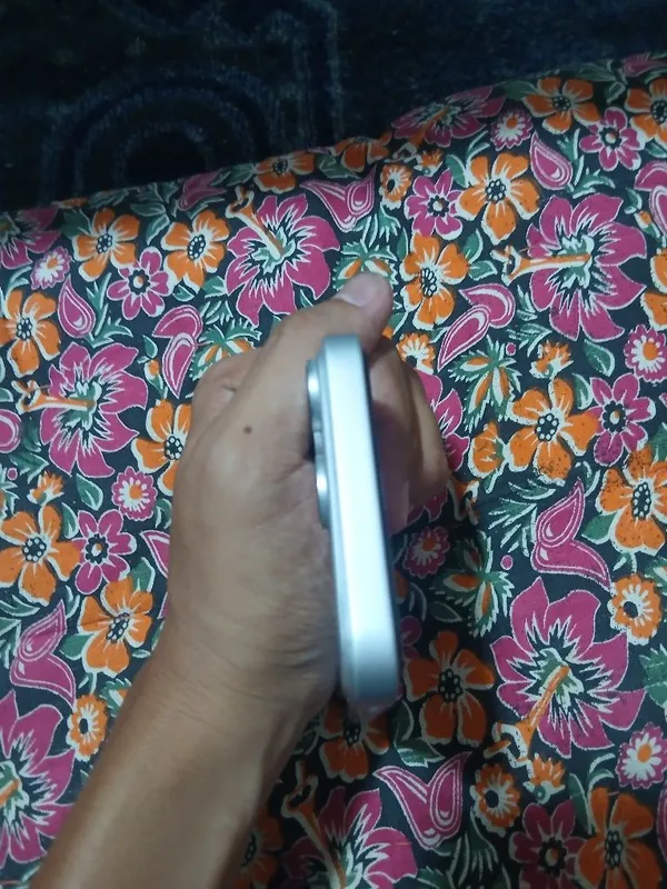 Iphone xr 17 pro 128gb 17pro korpus taqilgan 2 Iphone xr 17 pro 128gb 17pro korpus taqilgan 2