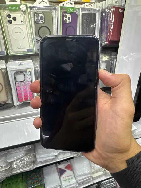 iPhone 11 2