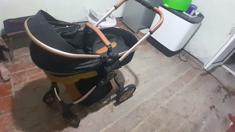 Каляска Сотилади 4