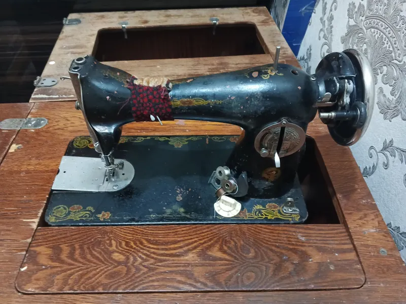 tikuv mashinasi holati yaxshi 550 ming kelishamiz