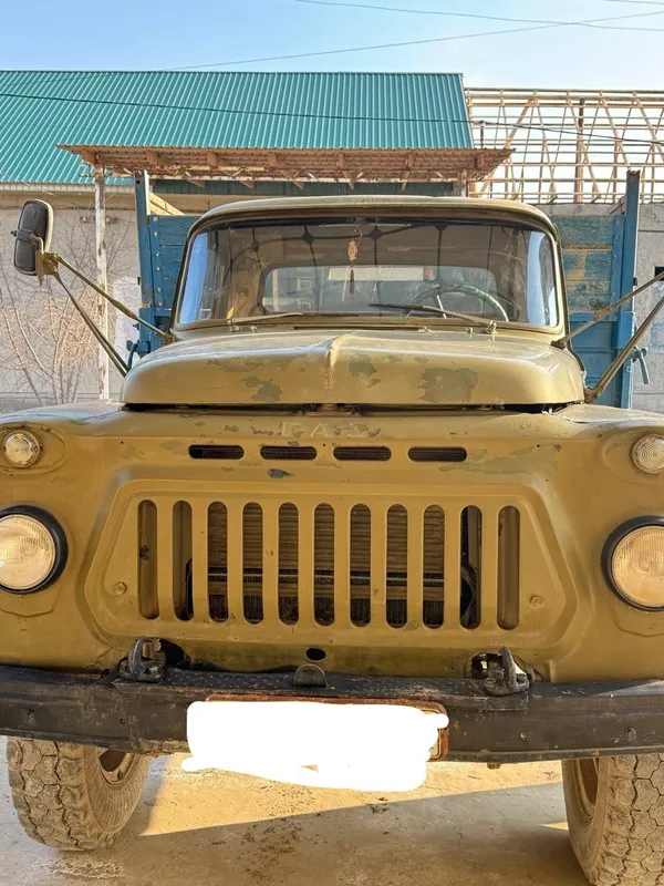 Gaz 53 samasval sotiladi