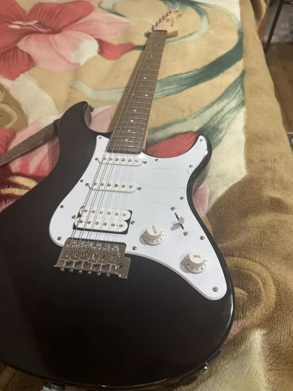 Гитара Электро Yamaha stratocaster — фото 3 Гитара Электро Yamaha stratocaster — фото 3