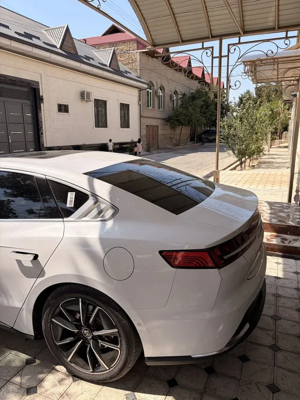 byd han daul motor 2