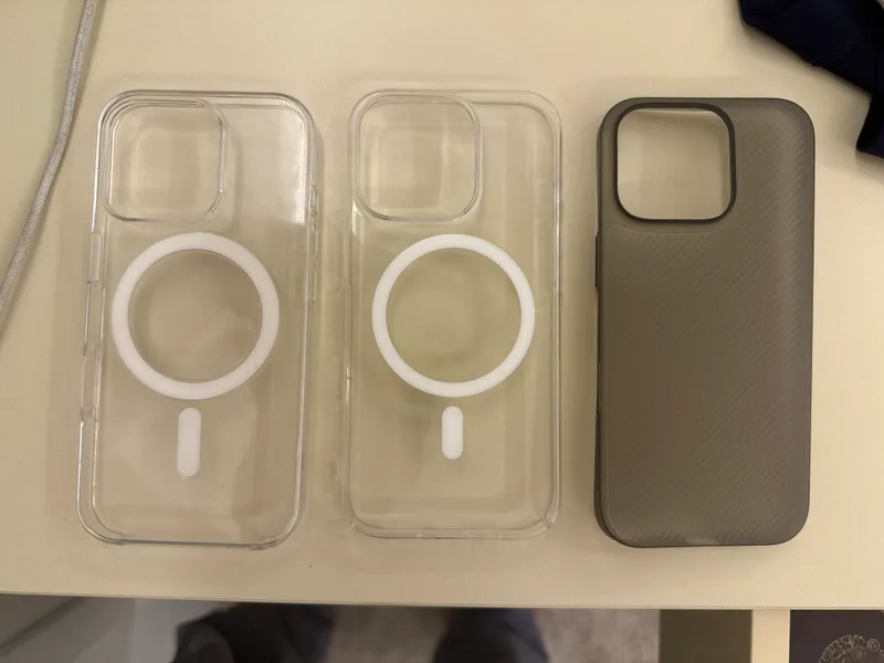 Чехол iPhone 16 Pro, все по 60 тысяч Чехол iPhone 16 Pro, все по 60 тысяч